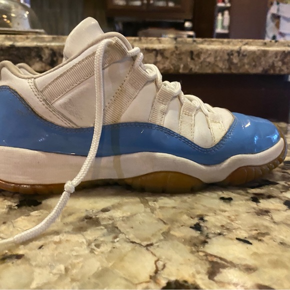 Vintage Air Jordan Retro Low BP UNC Size 5.5 - Picture 4 of 4